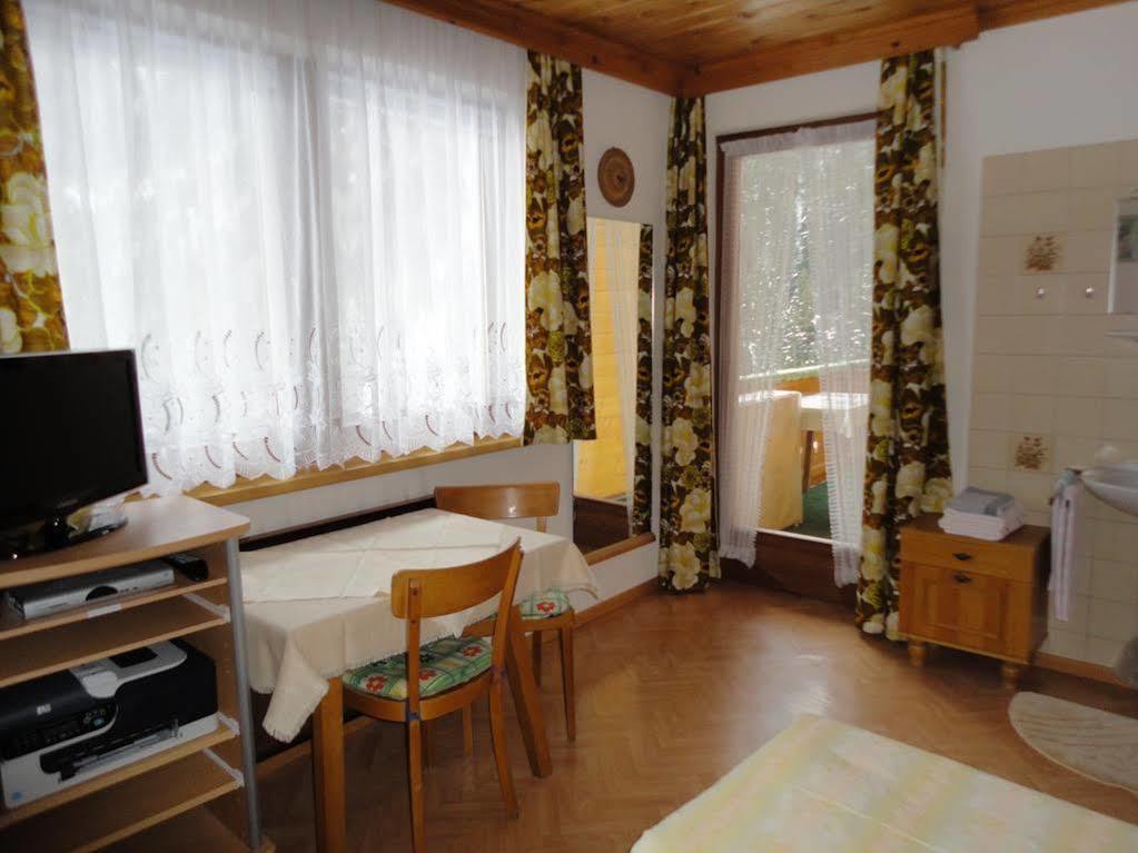 Haus Dorfblick 호텔 Prägraten 외부 사진